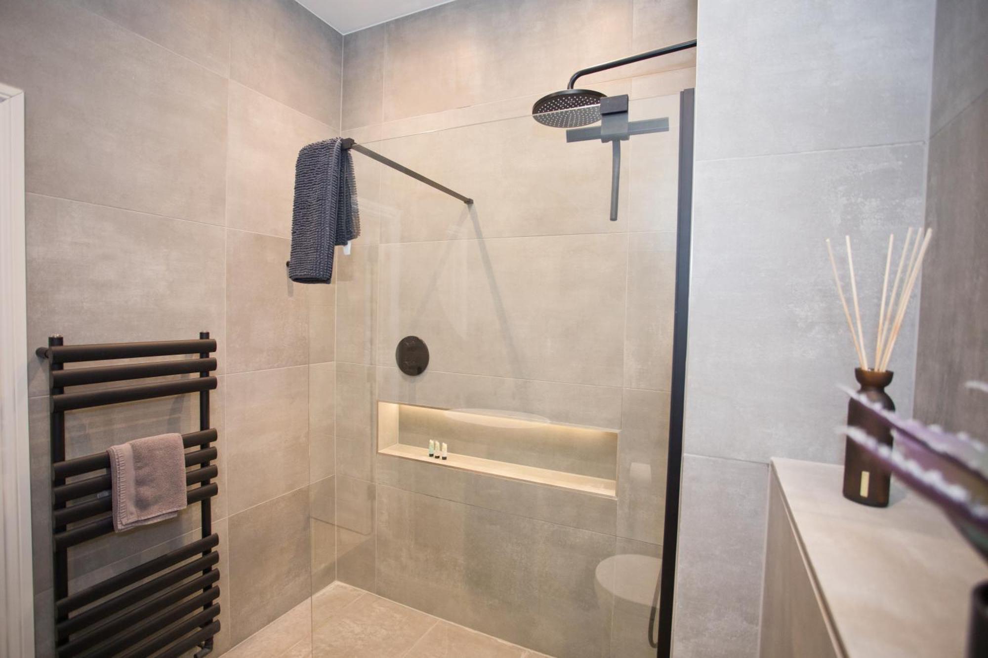 Ultra Stylish Apt Set In An Affluent Location Poole Kültér fotó