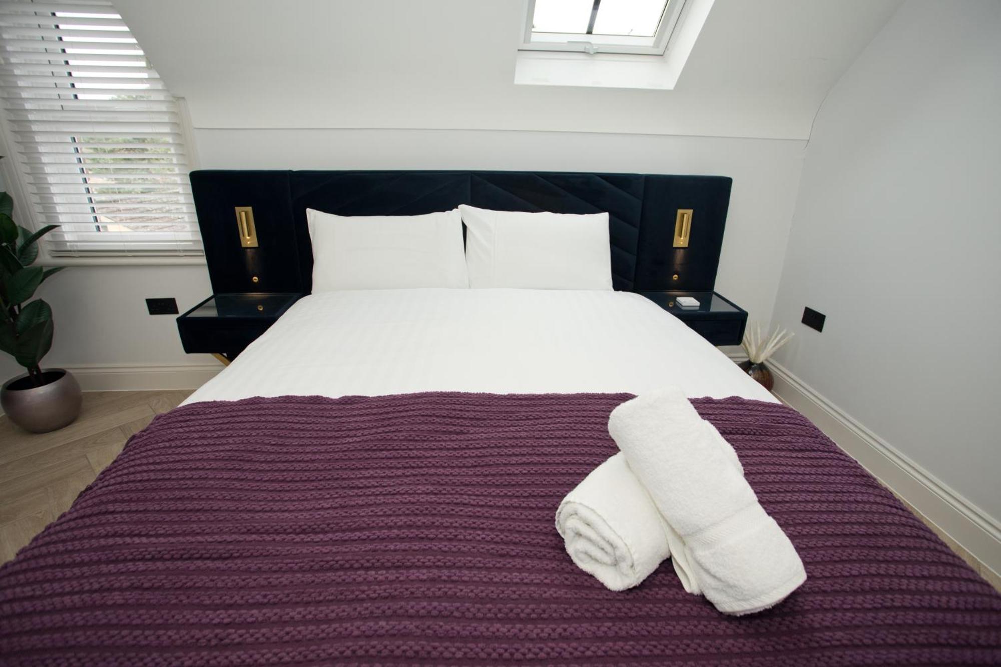 Ultra Stylish Apt Set In An Affluent Location Poole Kültér fotó